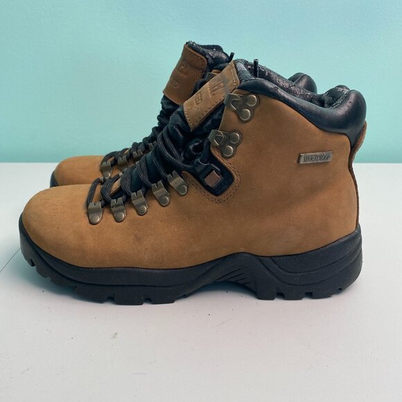 McKinley Women’s Insulated Boots - Picture 1 of 8